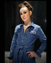 Load image into Gallery viewer, Women's Denim Shirt Dress With Belt