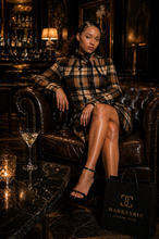 Load image into Gallery viewer, Womens Plaid Coat
