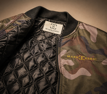 Load image into Gallery viewer, Women's Camo Jacket
